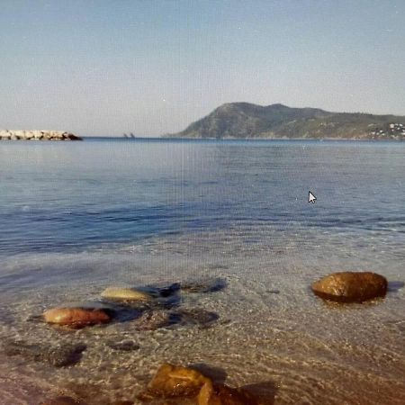 Pin Rollan Beach サン・マンドリエ・シュル・メール エクステリア 写真